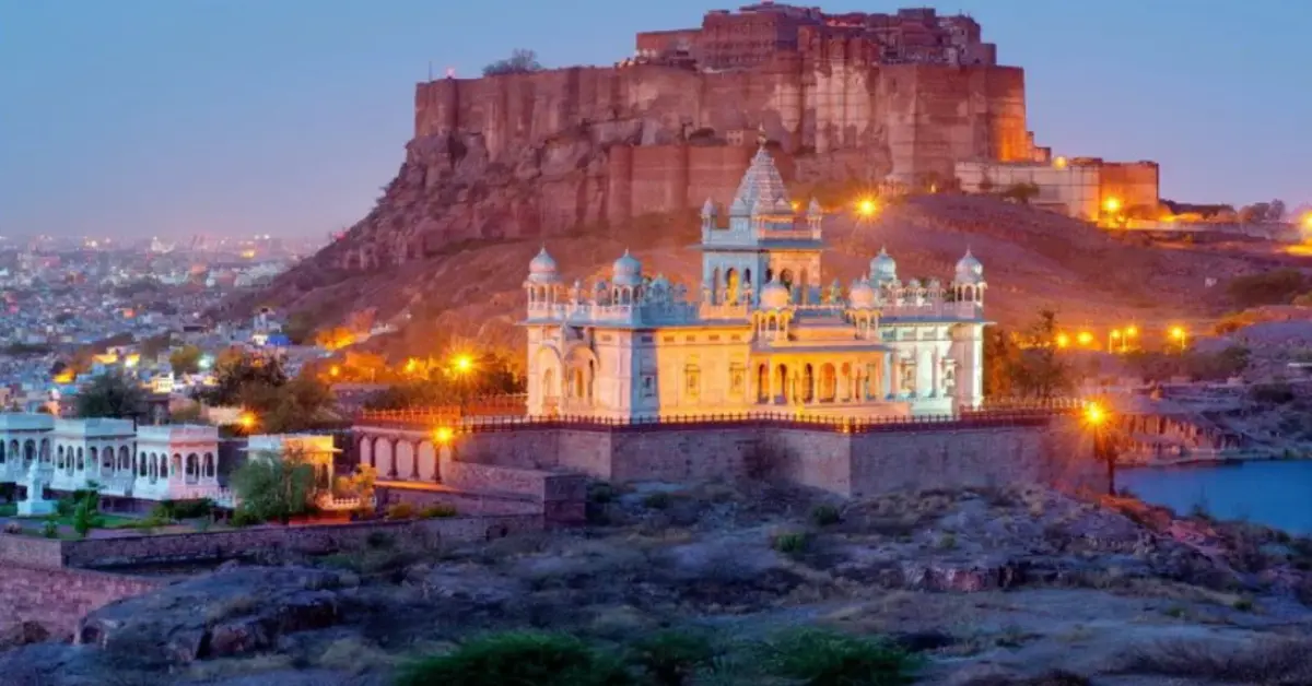 Dai Forti del Rajasthan ai Templi di Varanasi