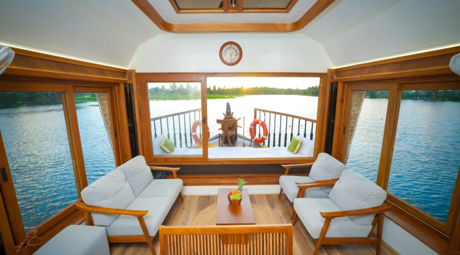Houseboat di Lusso con Due Camere da Letto 5