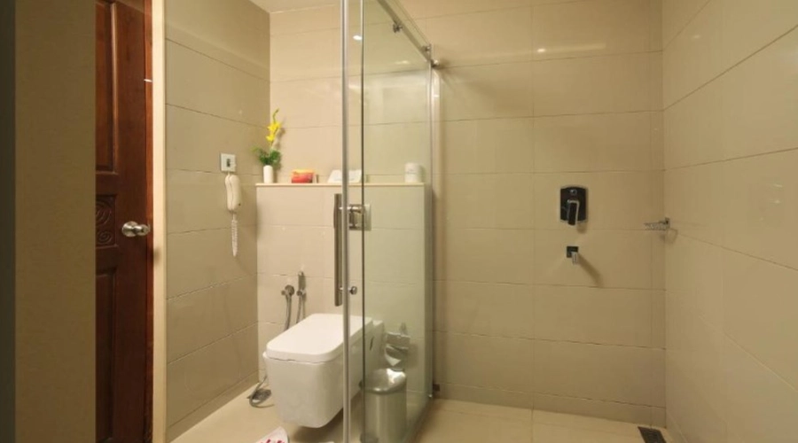 Sarga Superior Room Bathroom