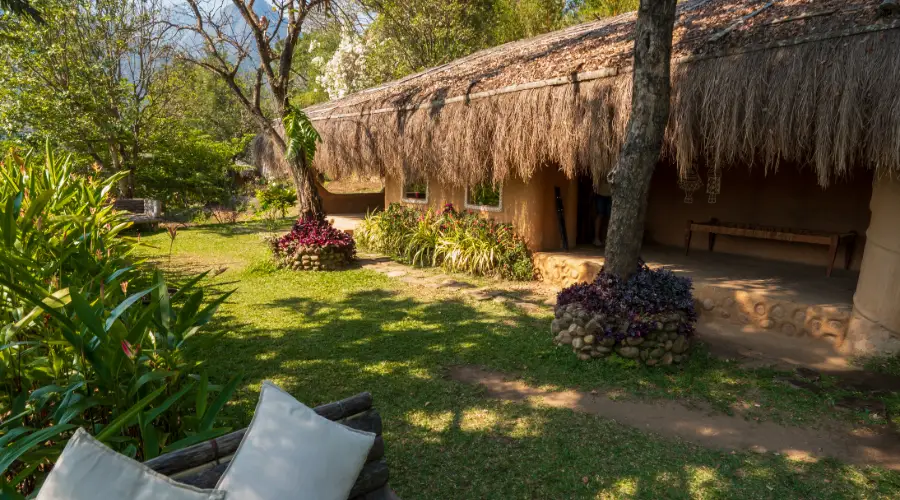 Cob House (1)