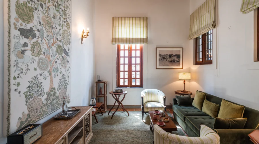 Bombay-Suite-Lounge