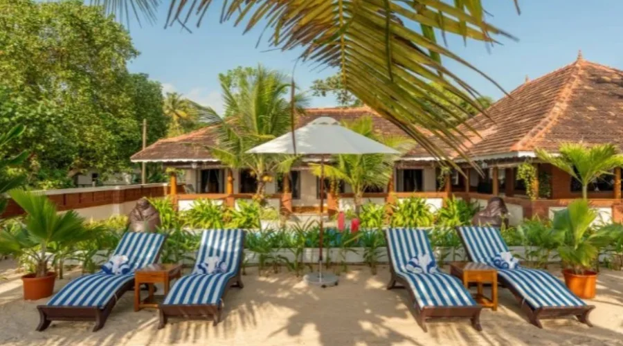 Palm-Villa-Marari-beach-12