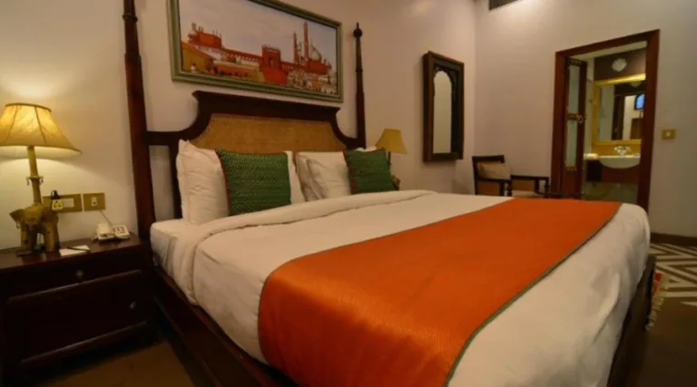Haveli Dharampura Old Delhi (16)