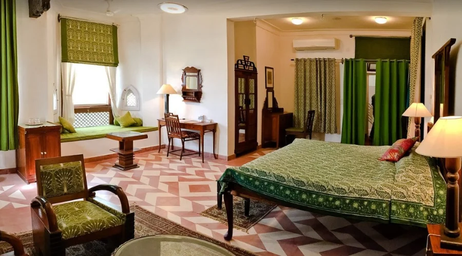 Neemrana Fort-palace (4)