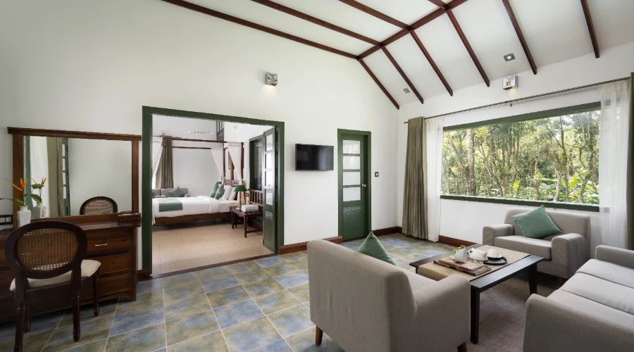 Premium Suite - Aanavilasam plantation resort, Thekkady (3)