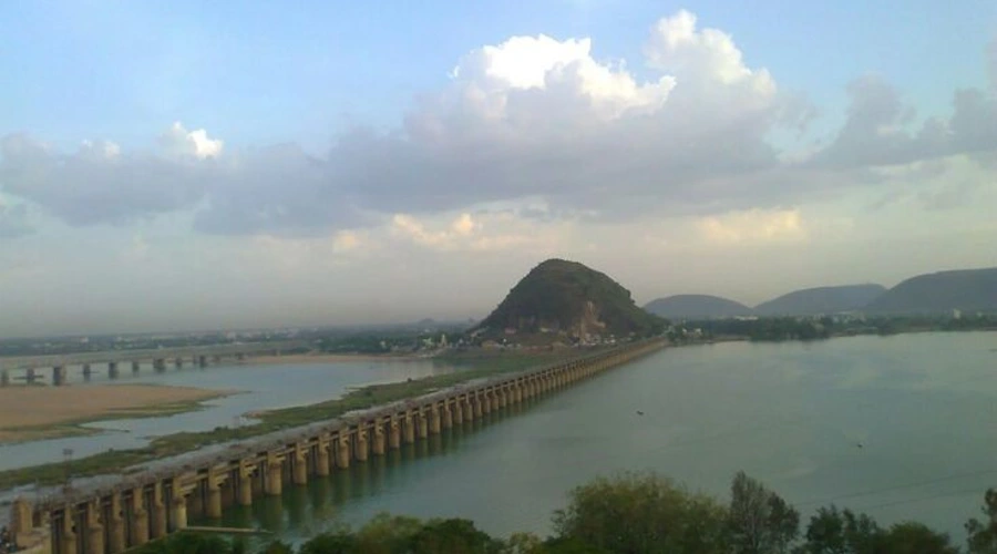 Kalanai Dam